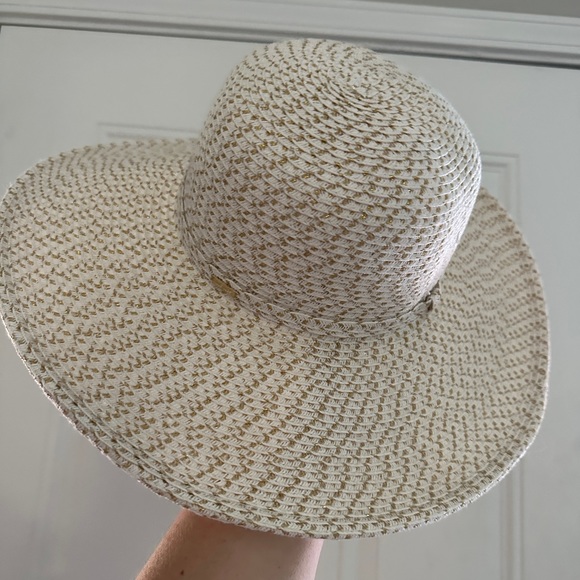 Women’s sun hat - Picture 1 of 3